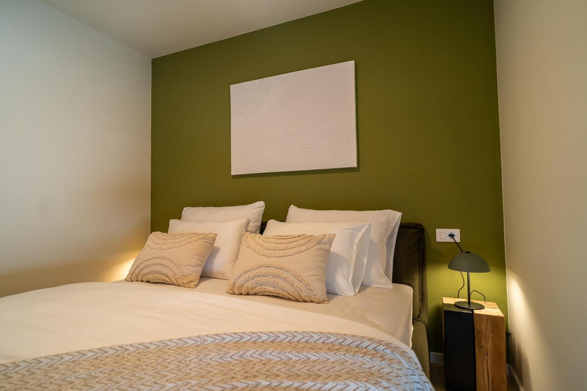 Apartma California By Belmont Realty